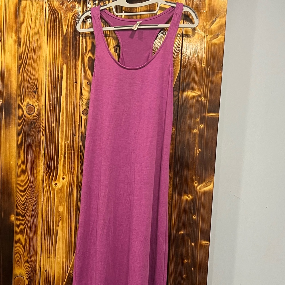 Maxi dress sleeveless size L